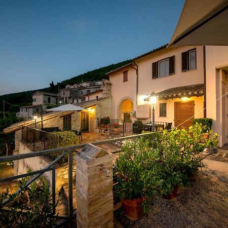 Le Tradizioni Casa Vacanze Trevi Zewnętrze zdjęcie