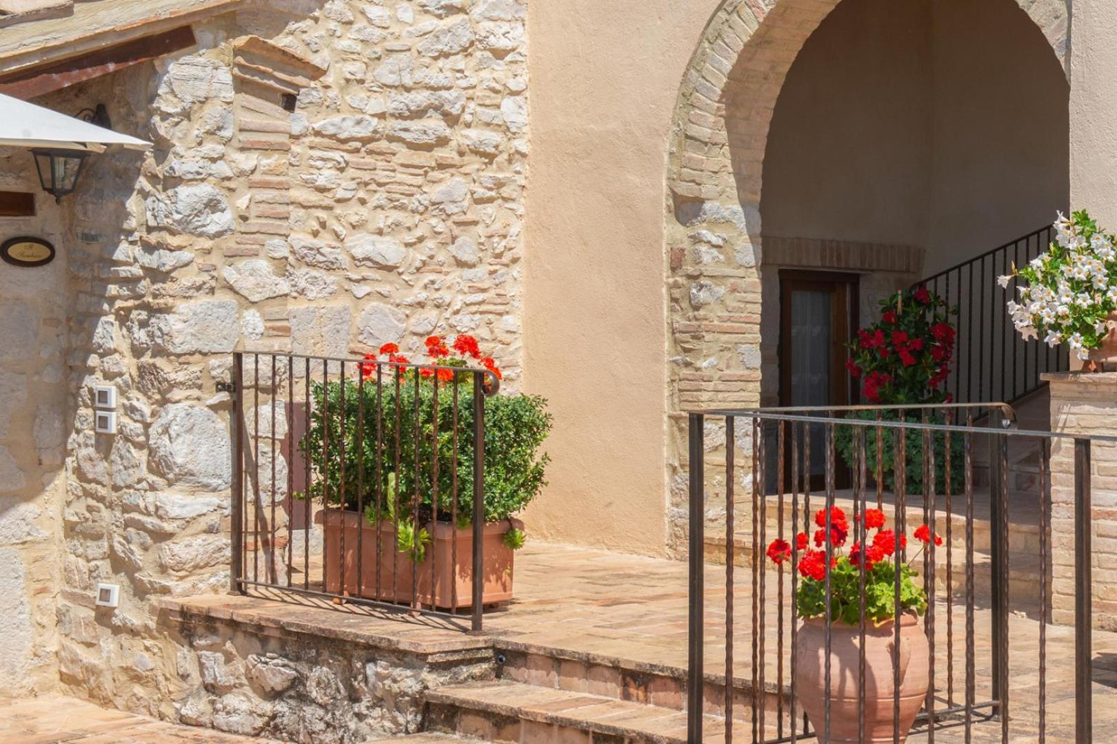 Le Tradizioni Casa Vacanze Trevi Zewnętrze zdjęcie