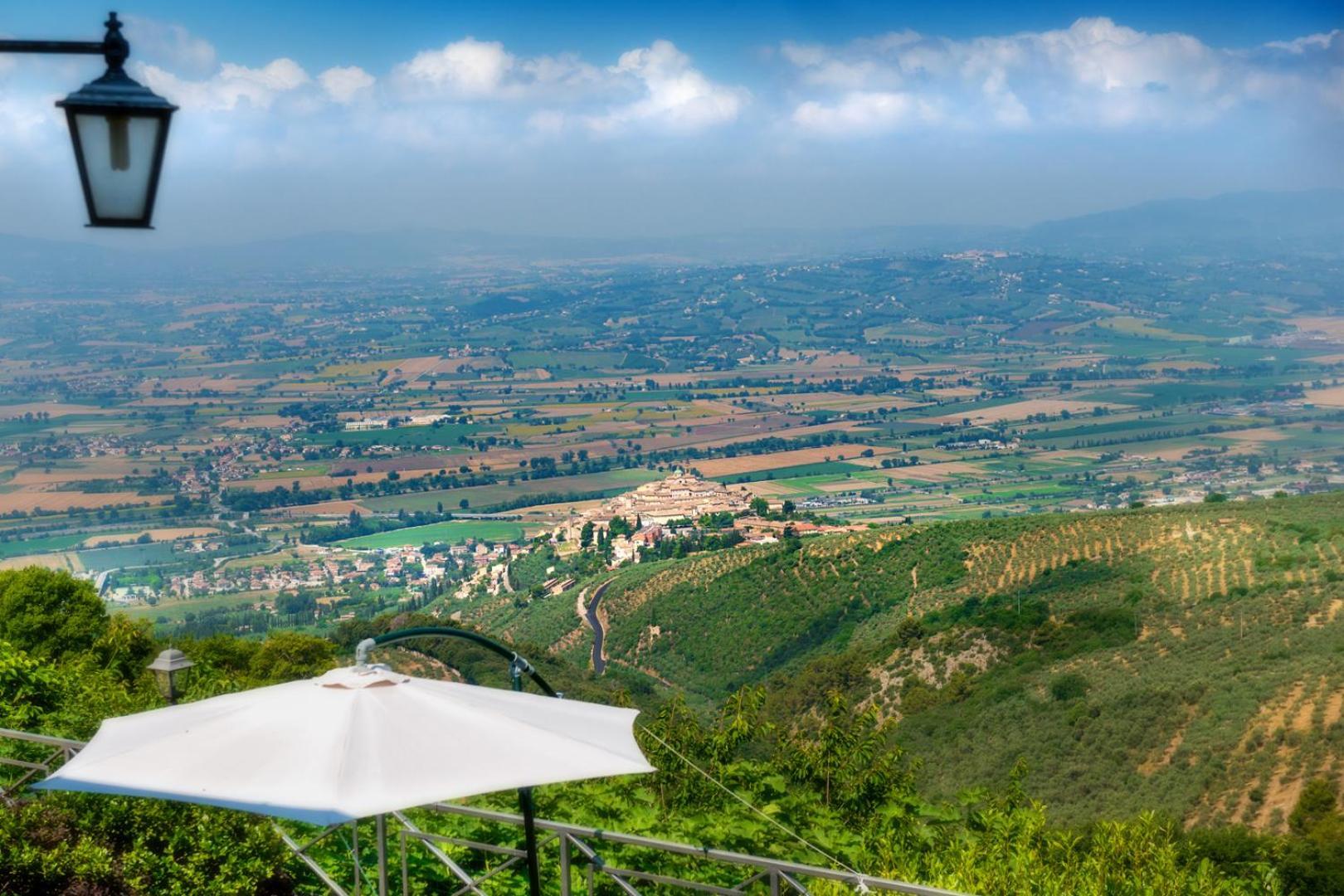 Le Tradizioni Casa Vacanze Trevi Zewnętrze zdjęcie