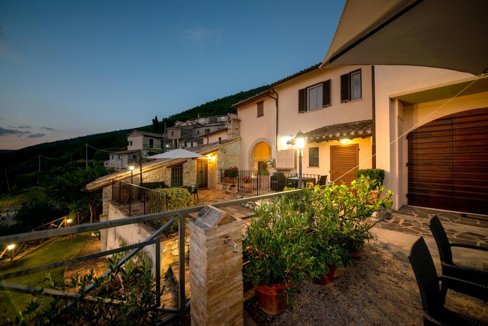 Le Tradizioni Casa Vacanze Trevi Zewnętrze zdjęcie